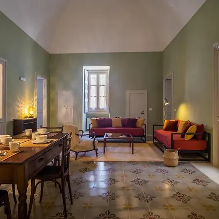 Palazzo Garzia - Dimora Storica Maglie
